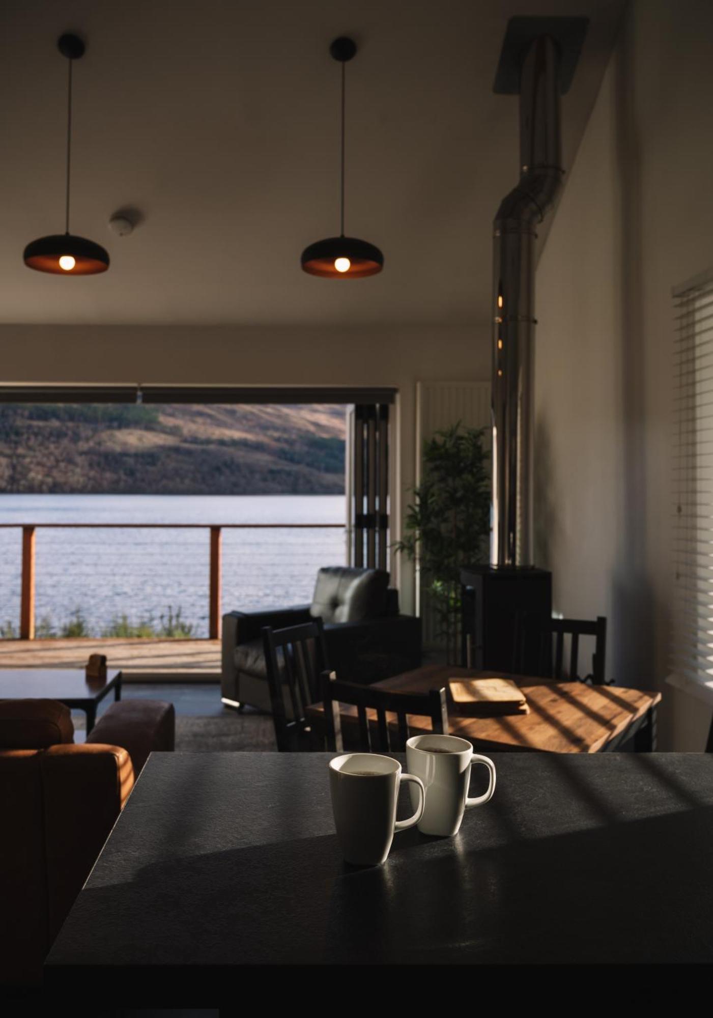 Shoreland Lodges - Holly Lodge フォート・オーガスタス エクステリア 写真